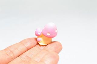 コケリウムフィギュア きのこ 傘閉じ ピンク：画像3