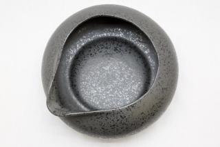 【特価セール中】ビオトープ鴨口陶器鉢 黒：画像3